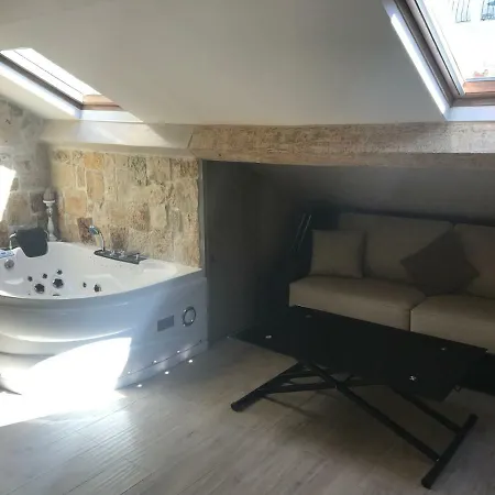 Apartmán Jacuzzi Croisette *