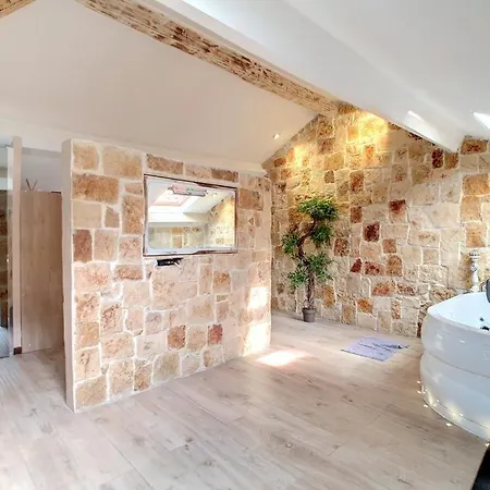 Jacuzzi Croisette Διαμέρισμα *